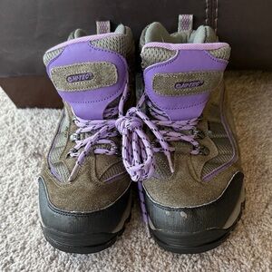 Hi-Tec hiking Boots - Purple and Gray